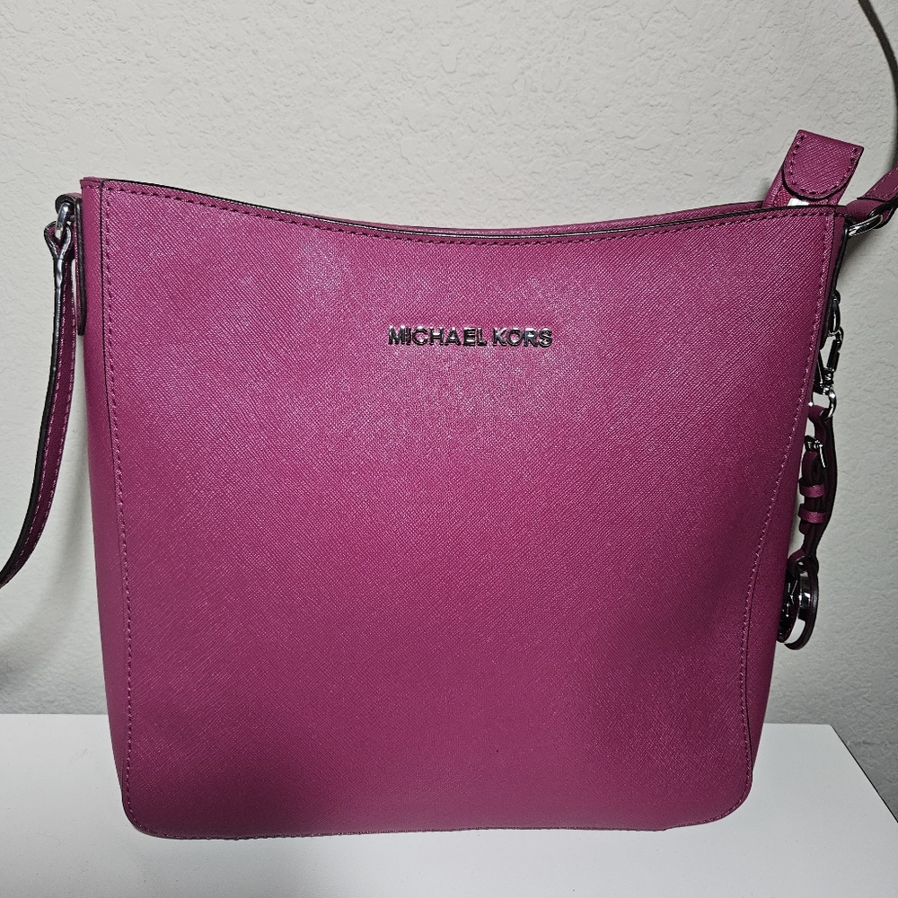 Michael kors pink crossbody shoulder bag